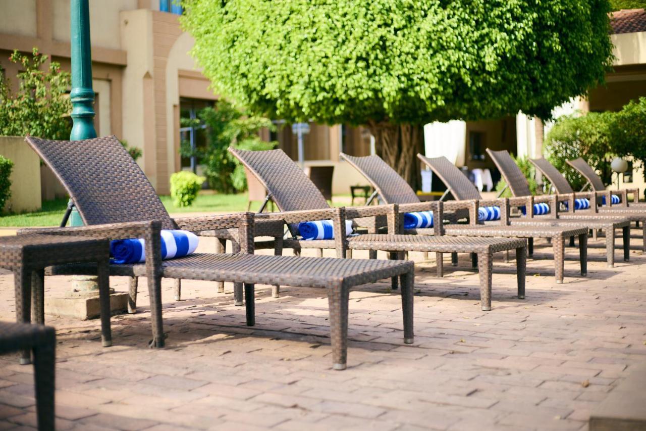 Dunia Hotel Bamako Centre Ngoại thất bức ảnh