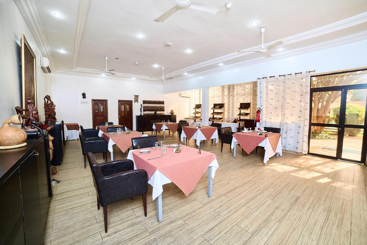 Dunia Hotel Bamako Centre Ngoại thất bức ảnh