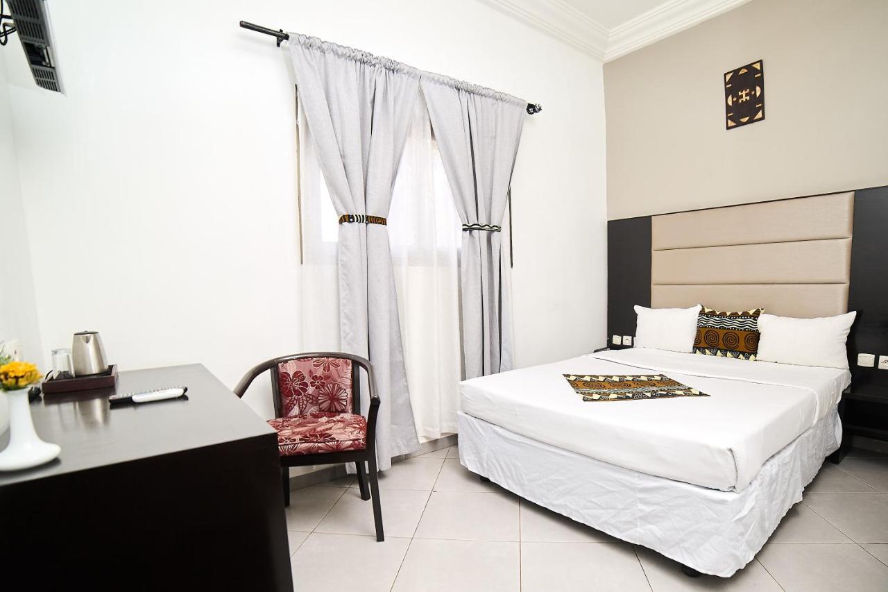 Dunia Hotel Bamako Centre Ngoại thất bức ảnh