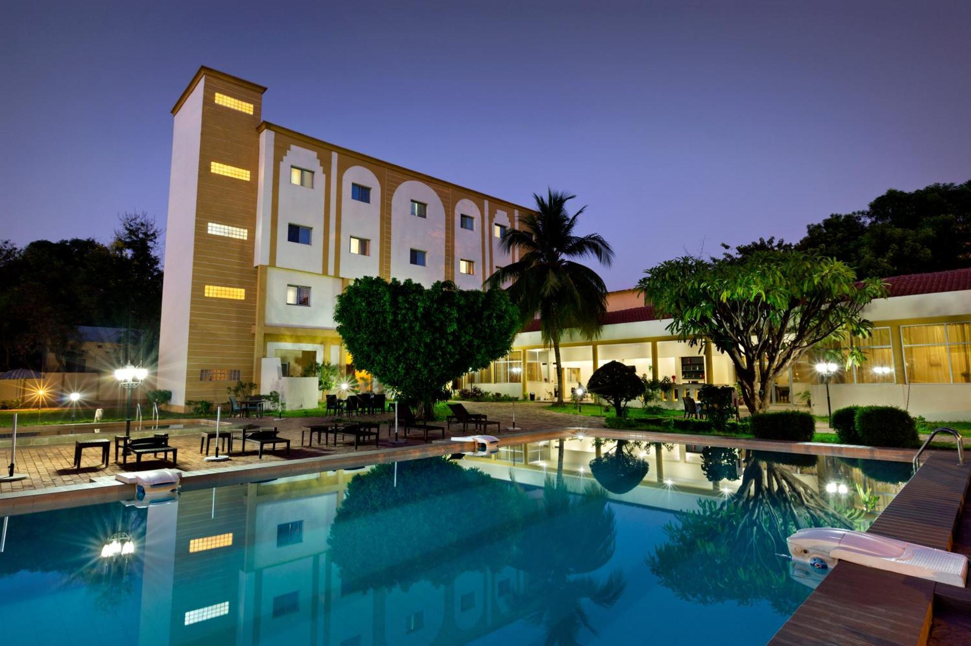 Dunia Hotel Bamako Centre Ngoại thất bức ảnh